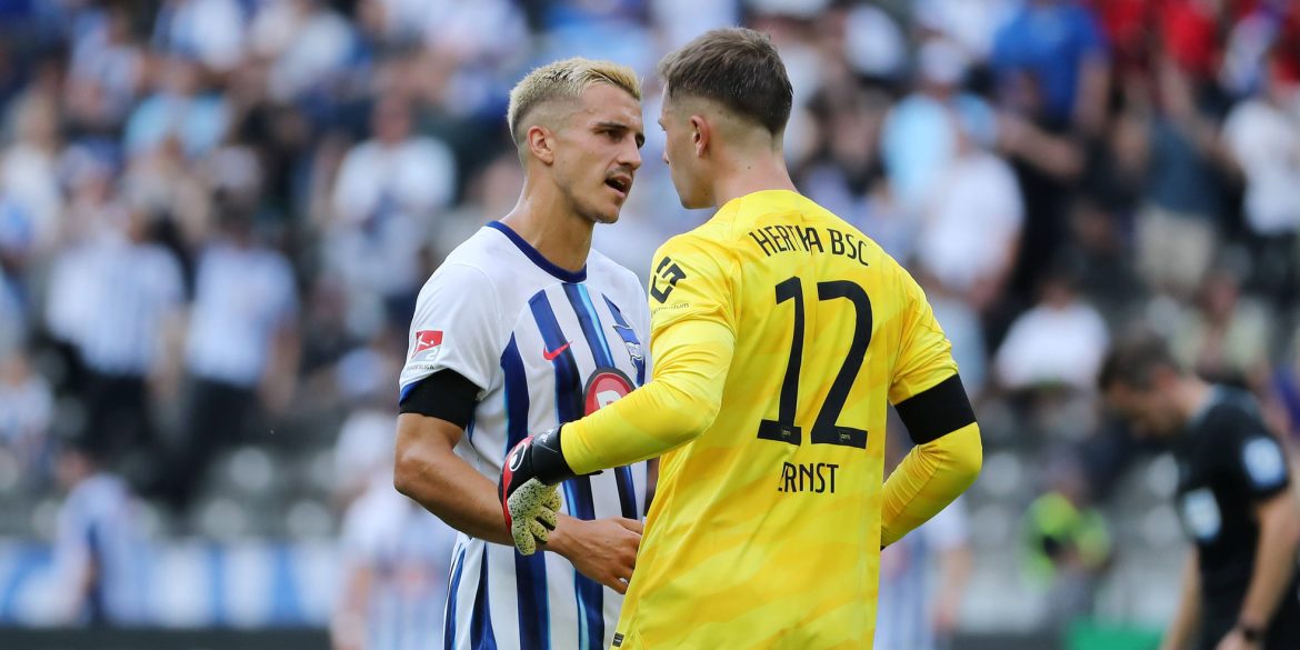 Transfergerüchte: FC Augsburg an Hertha-Stammspieler dran – News zu Muani & Pavard