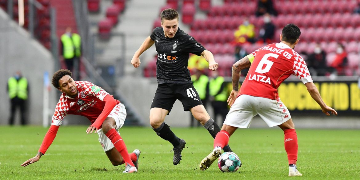Startelf-Überraschungen Reitz, Dahoud & Co.: Wer bleibt drin, wer muss wieder raus?